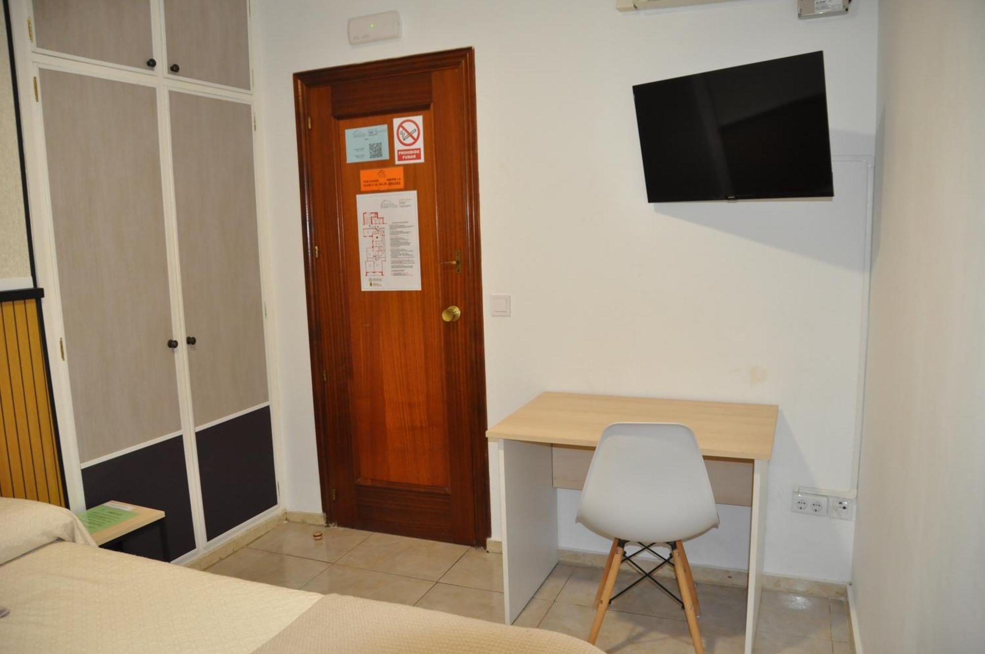 Hostal Ramon Y Cajal Valladolid Zewnętrze zdjęcie